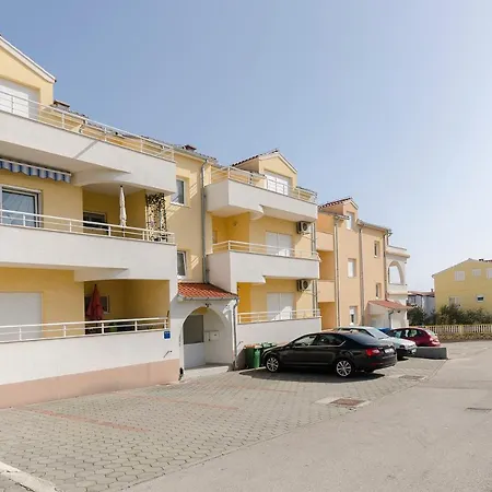 Fourstars Vodice