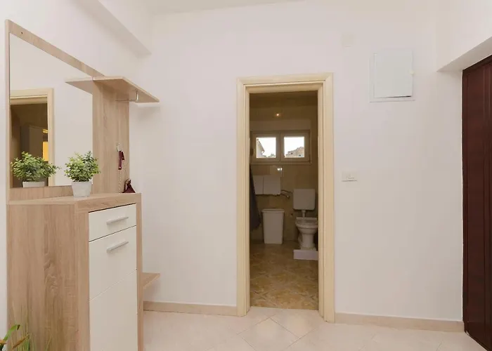 Fourstars Appartement *